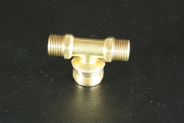 CNC Turning Parts / Tee Adapter